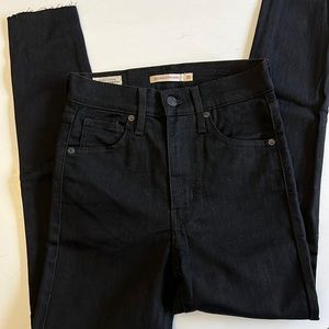 Levi’s Mile High Super Skinny Black Jeans
